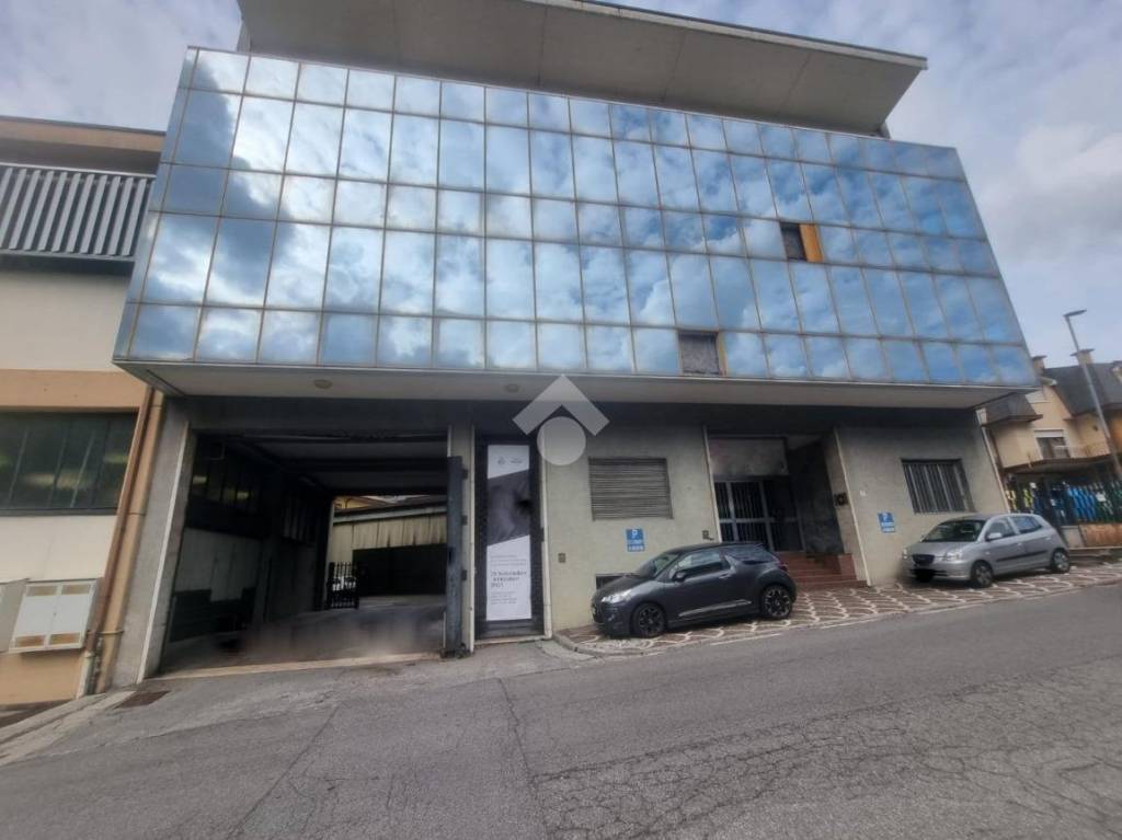 Ufficio in vendita a Lumezzane via rango, 23