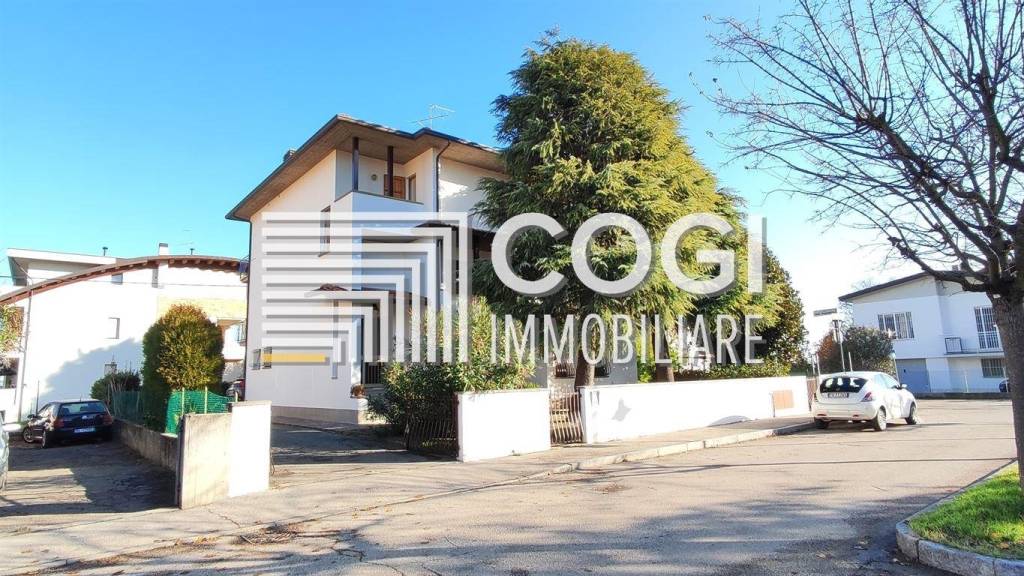 Appartamento in vendita a Castel Bolognese via I° Maggio