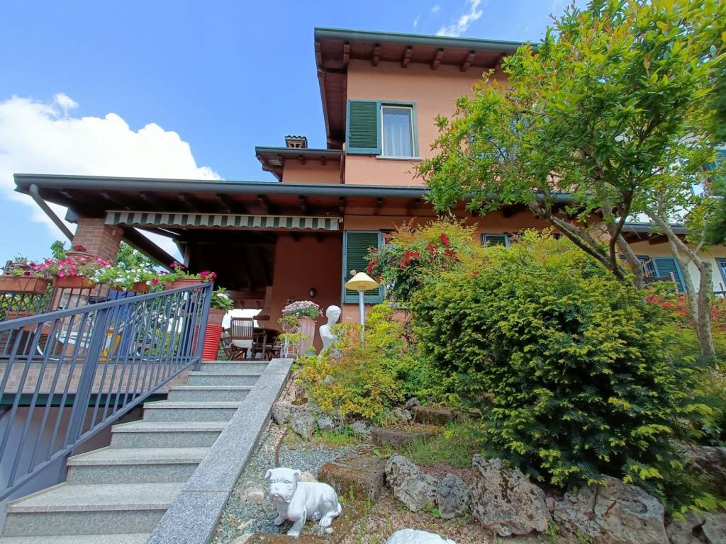 Villa a Schiera in vendita a Noviglio