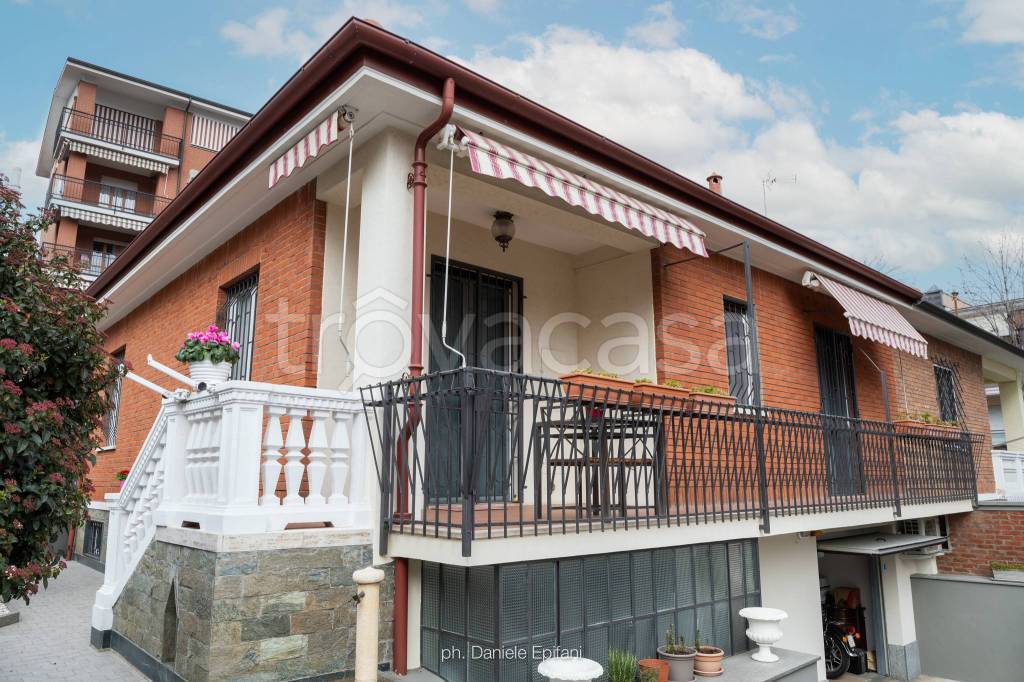 Villa in vendita a Collegno via Goffredo Mameli, 38