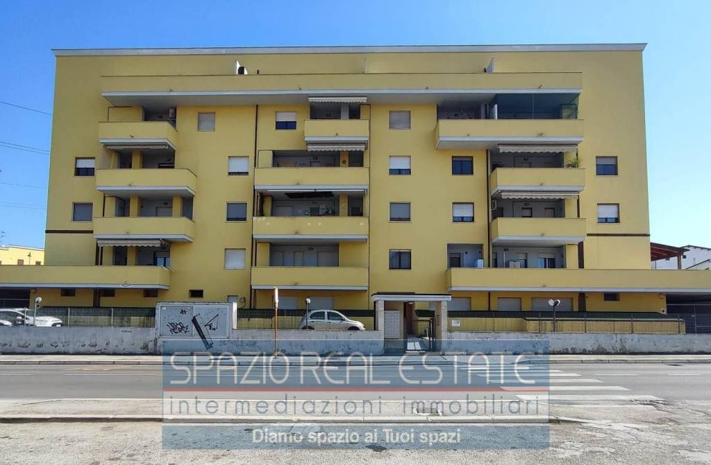 Appartamento in vendita a Pescara via Tirino, 275/4