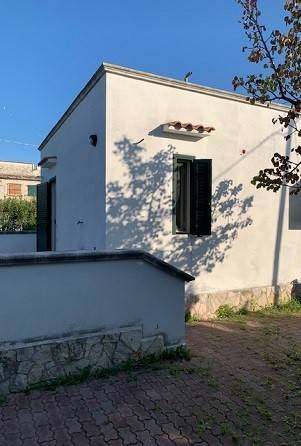 Villa in vendita a Vieste lungomare Enrico Mattei