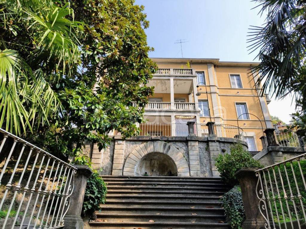 Appartamento in vendita a Perosa Argentina via Roma, 47