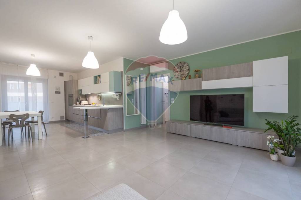 Appartamento in vendita a Chieti via Sulmona, 3