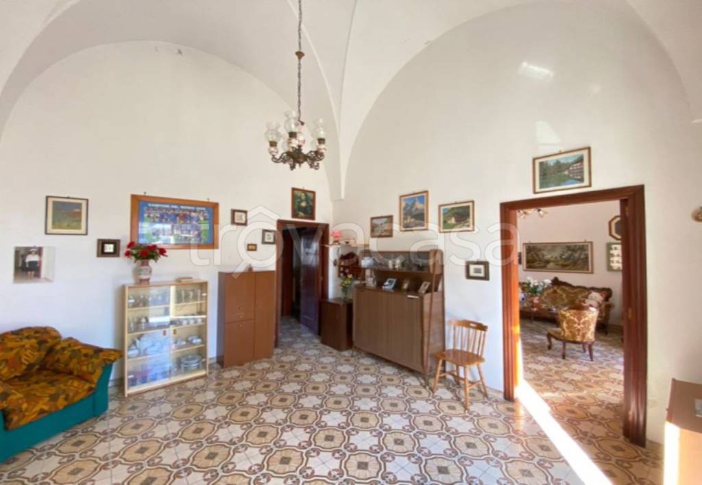 Villa in vendita a Squinzano via f. Rubichi, 34