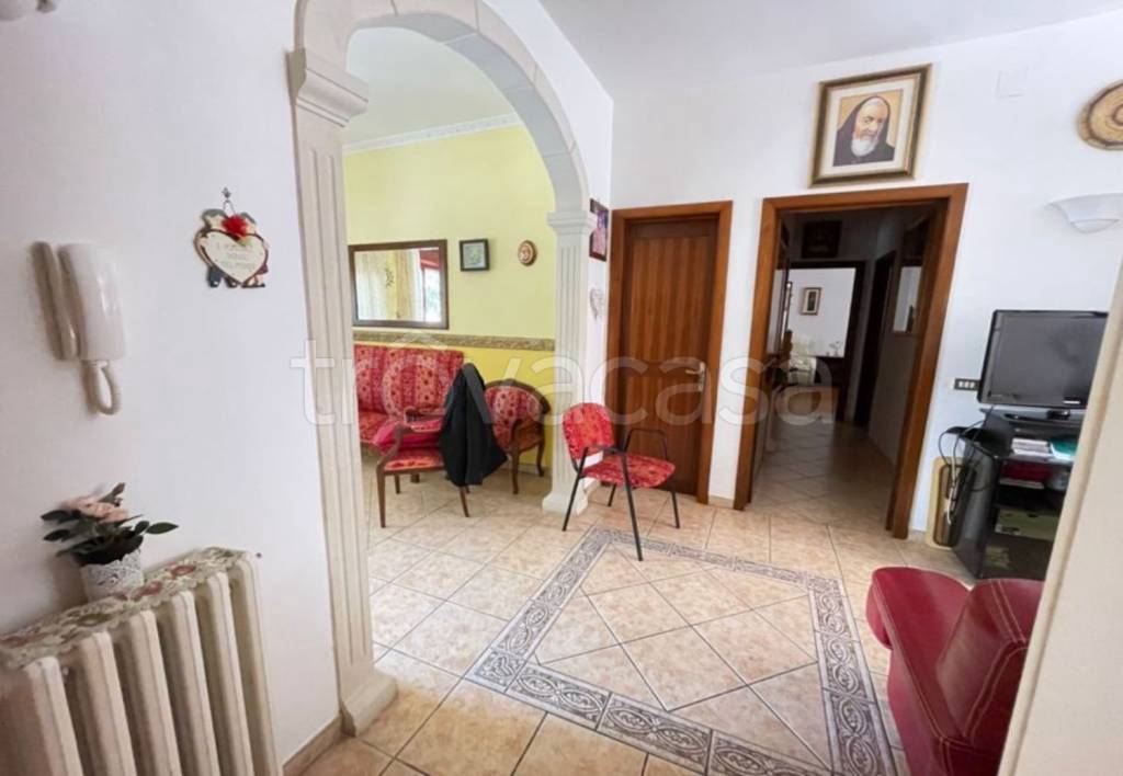 Appartamento in vendita a Squinzano via papa giovanni paolo I s.n.c