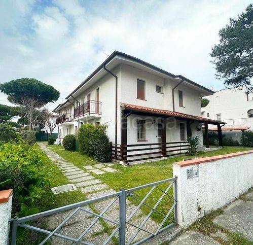 Appartamento in vendita a Comacchio via Tosi 8