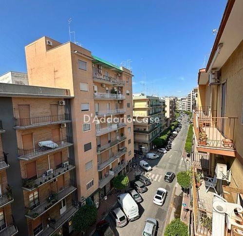 Appartamento in vendita a Taranto viale Liguria 81