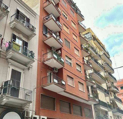 Appartamento in vendita a Taranto via Marco Pacuvio 31