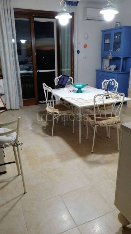 Appartamento in vendita a Taranto etolia, 2
