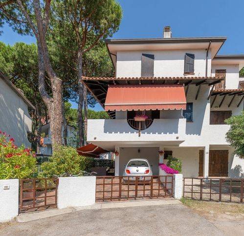 Villa a Schiera in vendita a Comacchio via Valle Cona