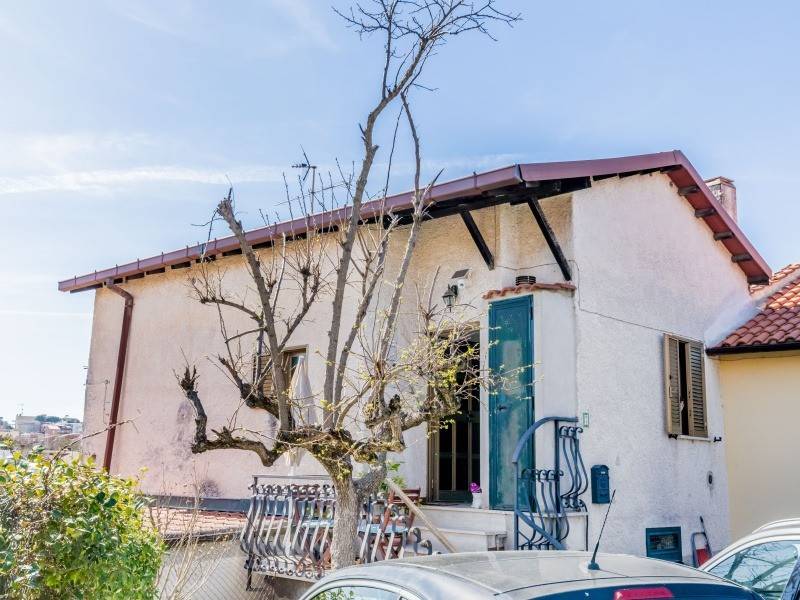 Villa in vendita a Monterotondo via delle Sorgenti