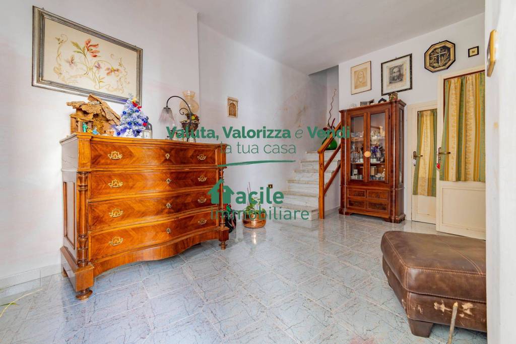 Appartamento in vendita a Cassano delle Murge vicolo Adriano, 16, 70020 Cassano delle Murge ba, Italia