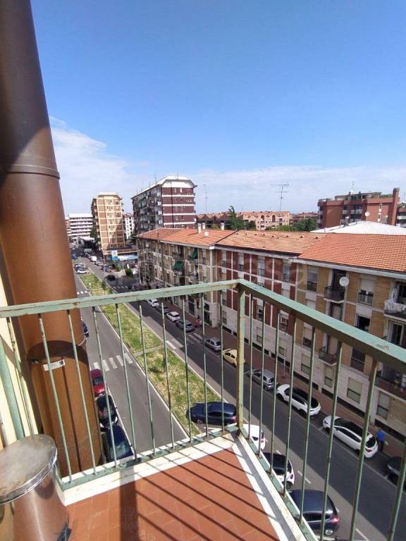 Appartamento in vendita a San Giuliano Milanese via Francesco Baracca