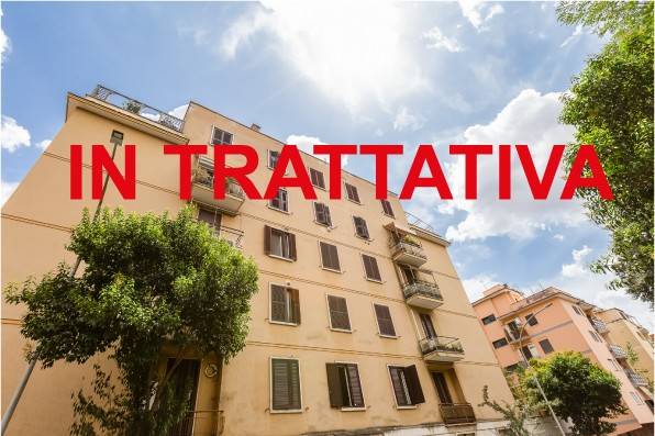 Appartamento in vendita a Roma via Adelaide Bono Cairoli