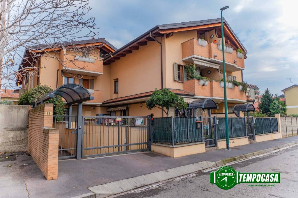 Appartamento in vendita a Cologno Monzese via Privata Belluno 11