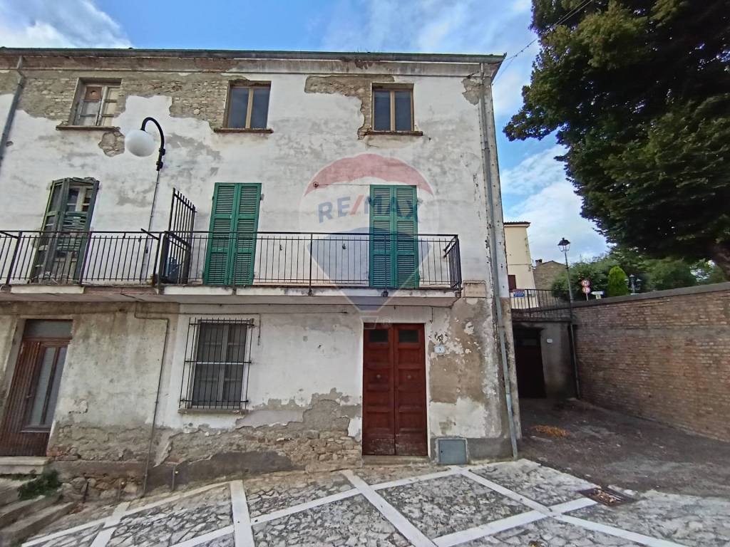Appartamento in vendita a Civitella Casanova via Fontenuova, 3