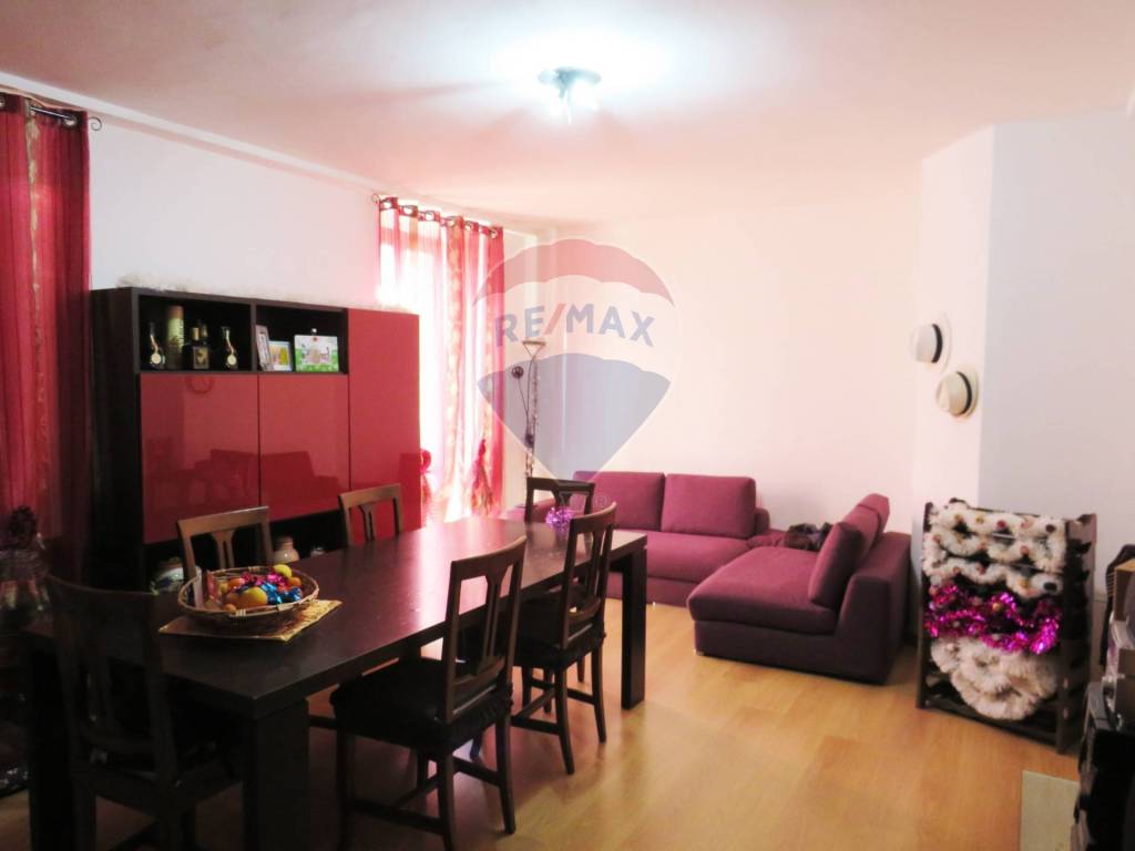 Appartamento in vendita a Terni via Emilia, 32