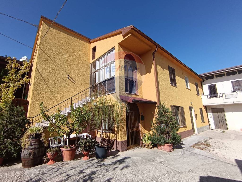 Casa Indipendente in vendita a Casalincontrada via majella, 63