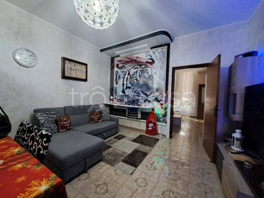 Casa Indipendente in vendita a Brindisi via Vittorio Veneto, 32