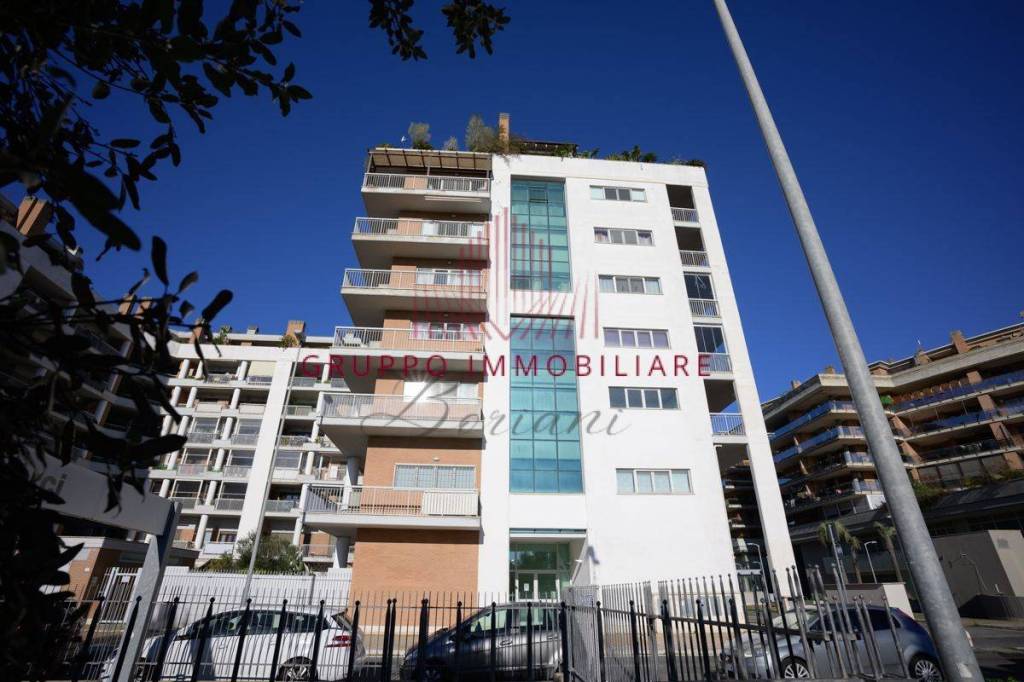 Appartamento in vendita a Fiumicino via Baldassarre Peruzzi