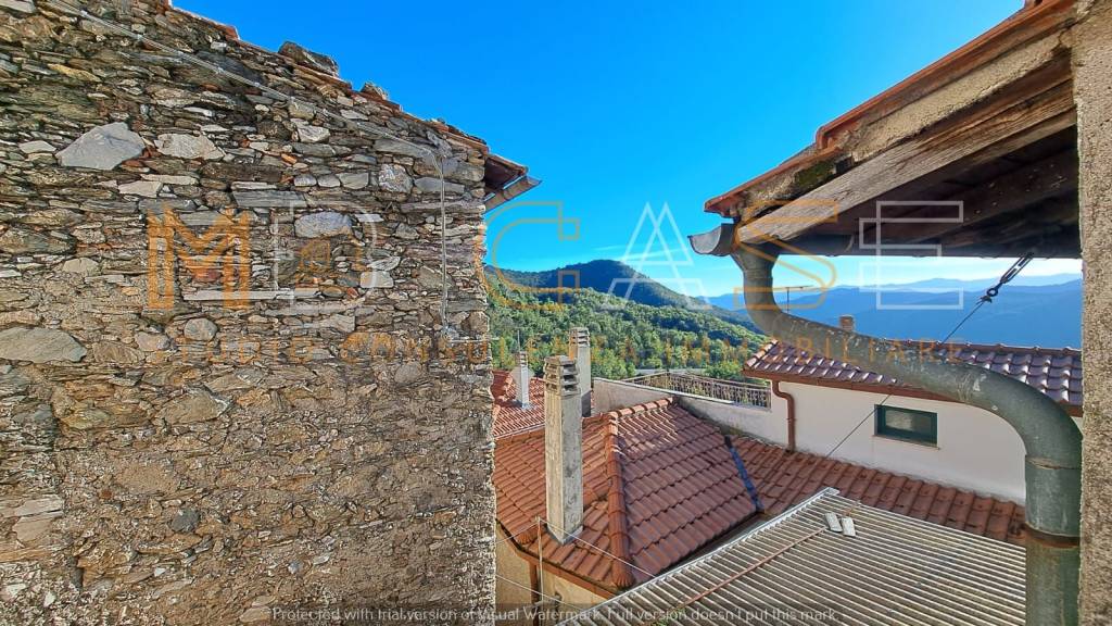 Casa Indipendente in vendita a Castelvecchio di Rocca Barbena via Provinciale, 36