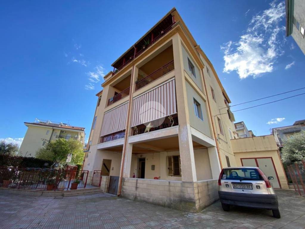Appartamento in vendita a Corigliano-Rossano via dei gelsi, 12