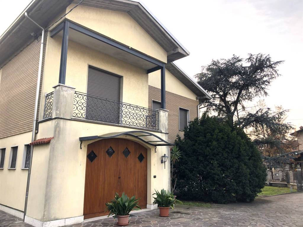 Villa Bifamiliare in vendita a San Martino in Rio