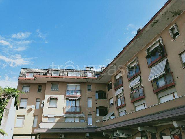 Appartamento all'asta a Vanzaghello via San Rocco, 1D
