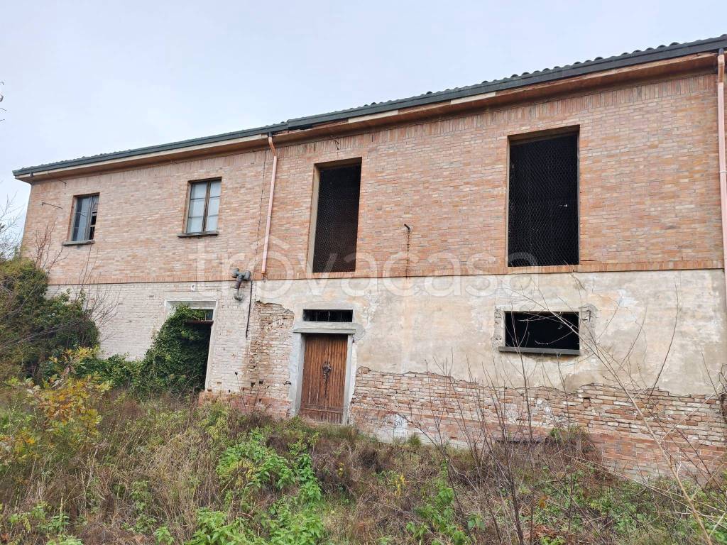 Villa in vendita a Conselice via Correcchio, 16