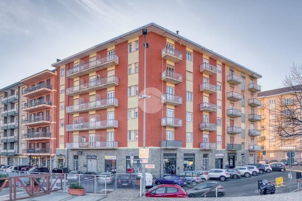 Appartamento in vendita a Rivoli via rombò, 38