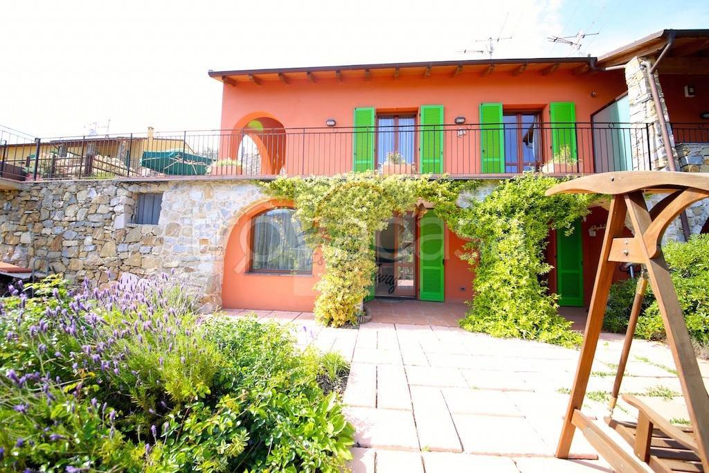 Villa a Schiera in vendita a Seborga corso Leone Bernardo