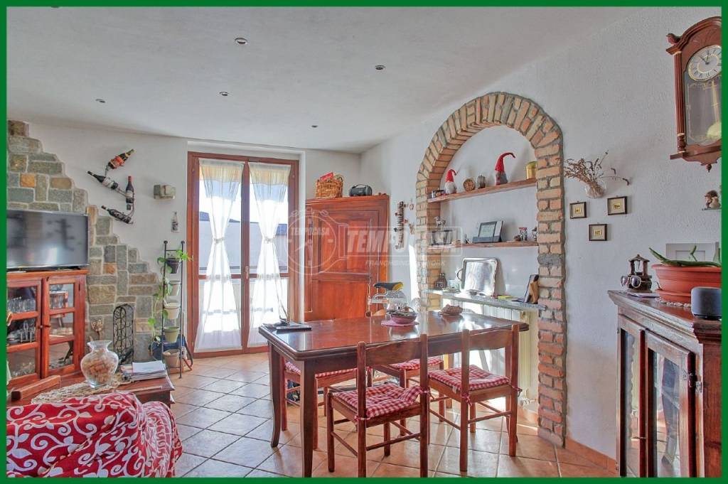 Appartamento in vendita a Induno Olona via Arturo Ferrarin, 16
