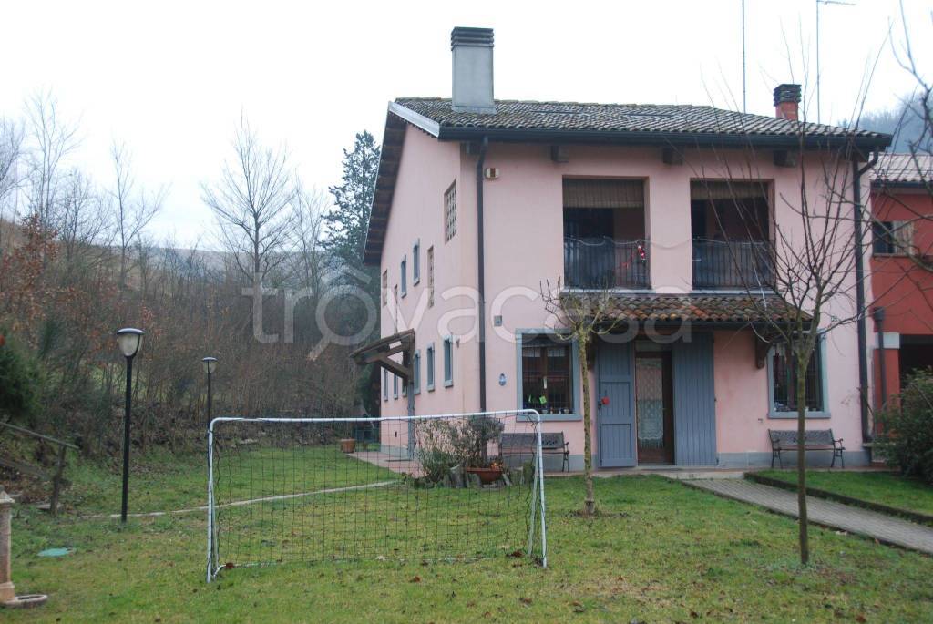 Villa in in vendita da privato a Pianoro via Gorgognano, 14