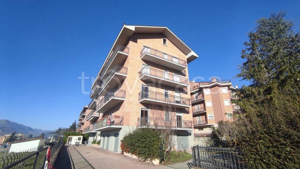 Appartamento in vendita a L'Aquila via Del Castelvecchio, 1/a