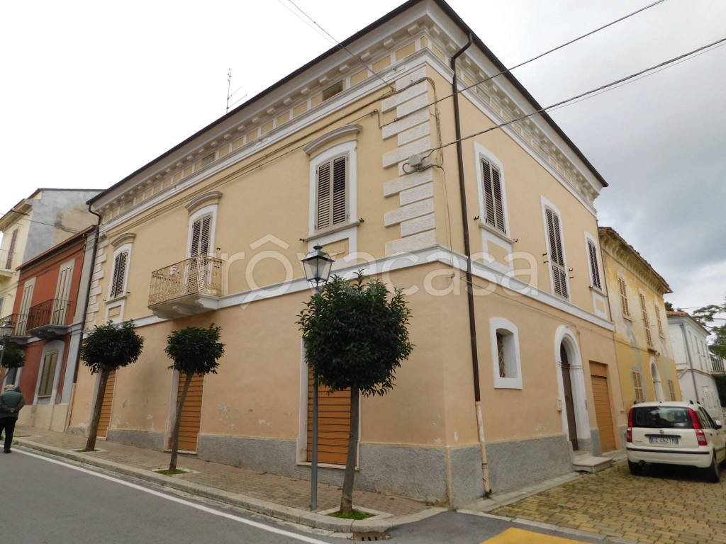 Villa in vendita a Catignano via Madonna delle Grazie, 15