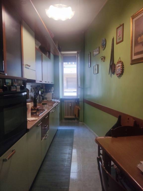Appartamento in vendita a Torino via Fratelli Carle, 47