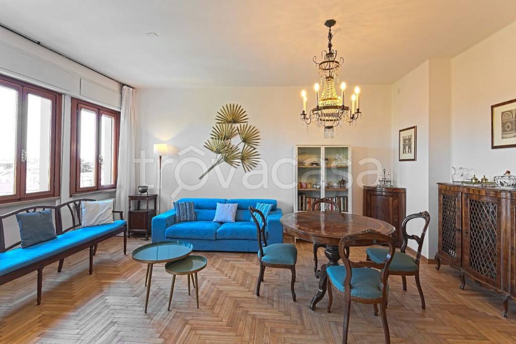 Appartamento in in vendita da privato a Treviso via San Liberale, 12