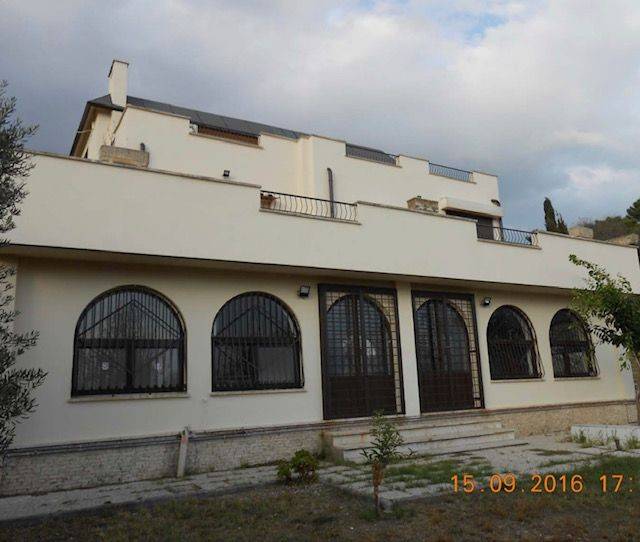 Villa in vendita a Grottaferrata via Anagnina, 23