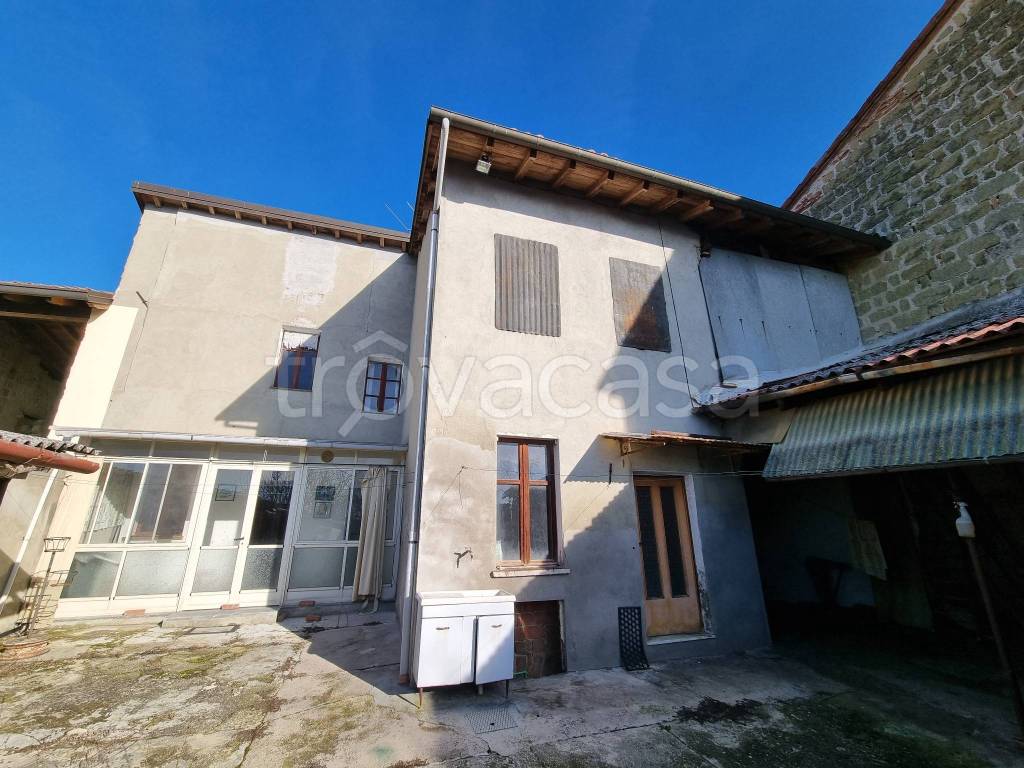 Casa Indipendente in vendita a Conzano via Raineri, 63