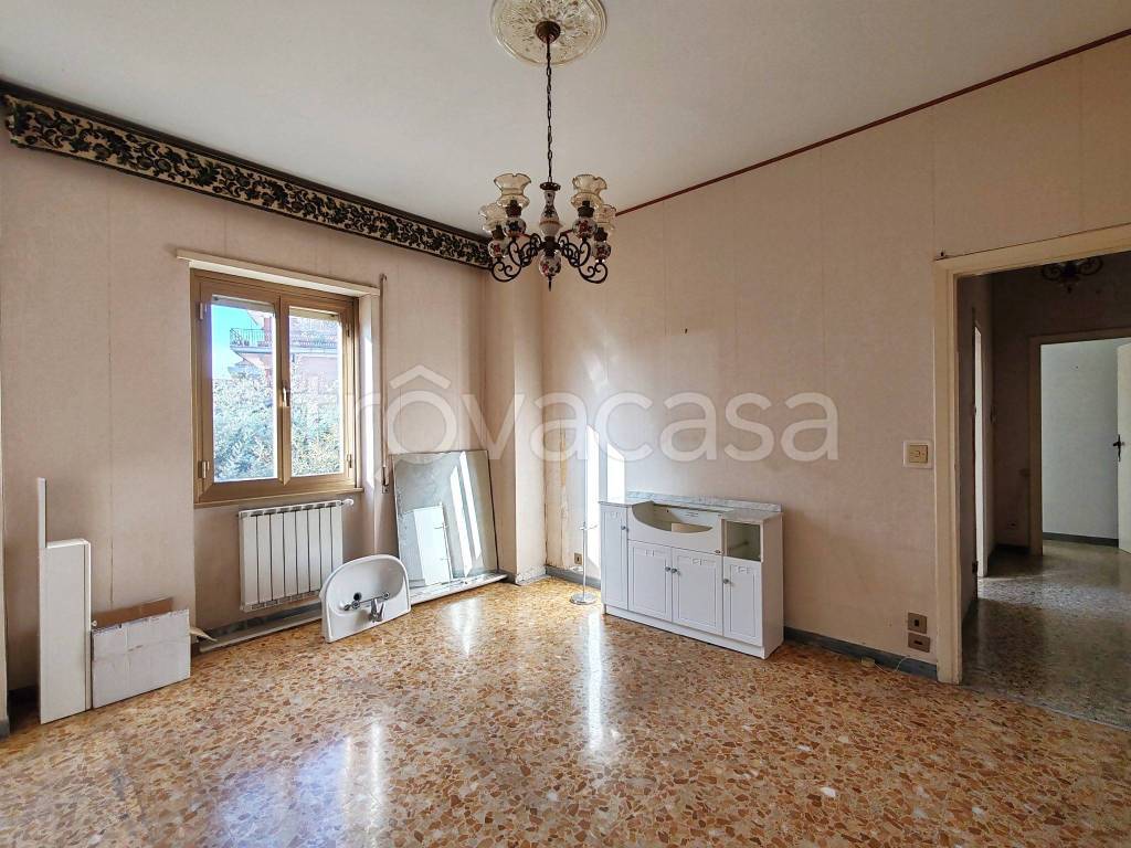 Appartamento in vendita a Roma via dei Malatesta