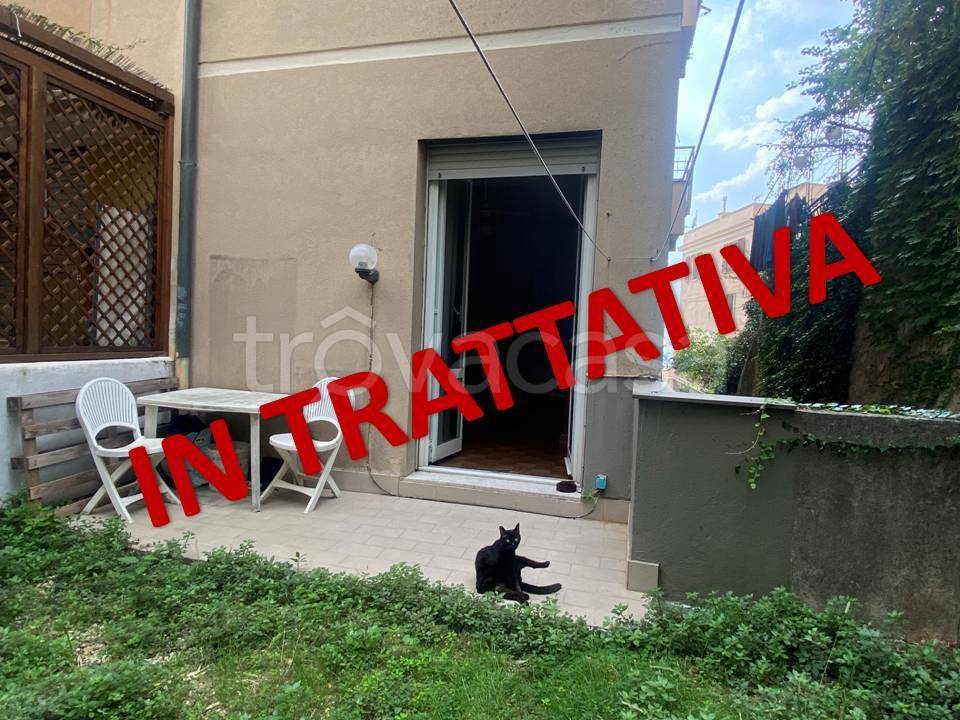 Appartamento in vendita a Genova via Ogerio Pane, 3