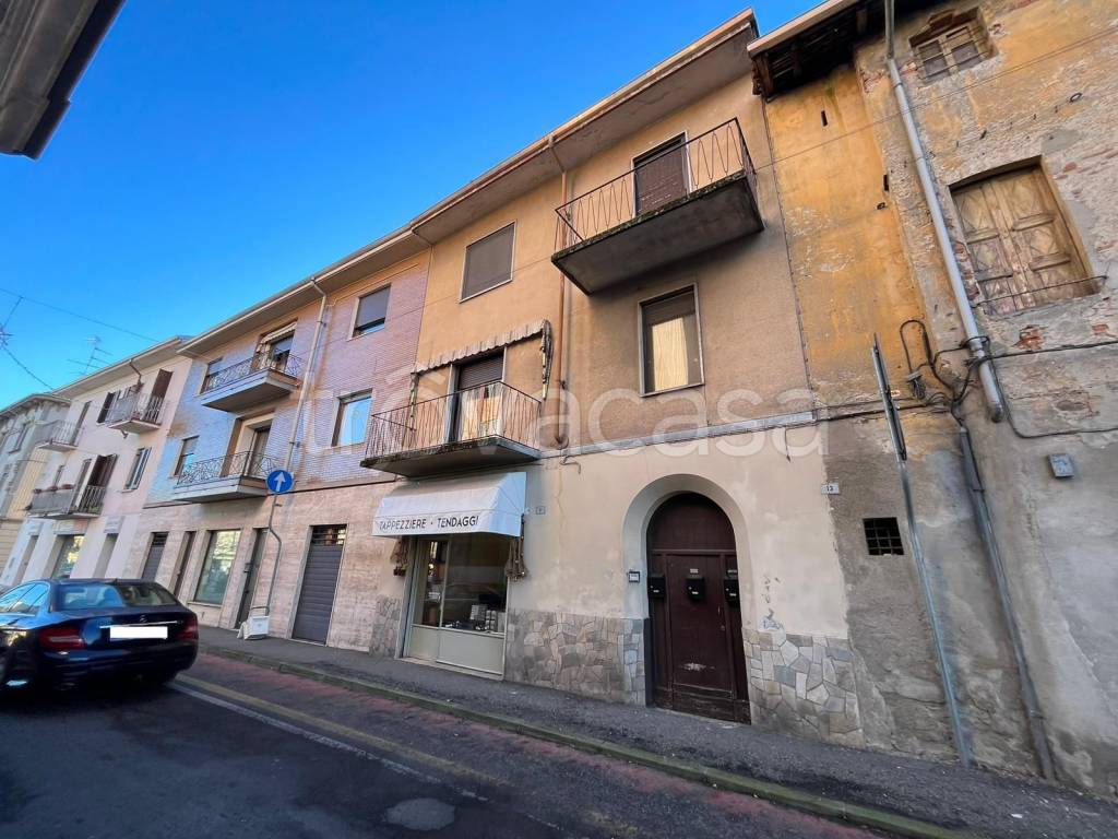 Appartamento in vendita a Galliate viale Dante Alighieri, 13