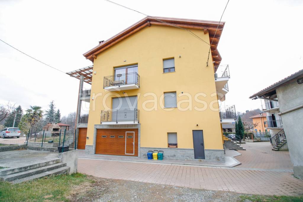 Appartamento in vendita a Forno Canavese frazione Crosi, 24
