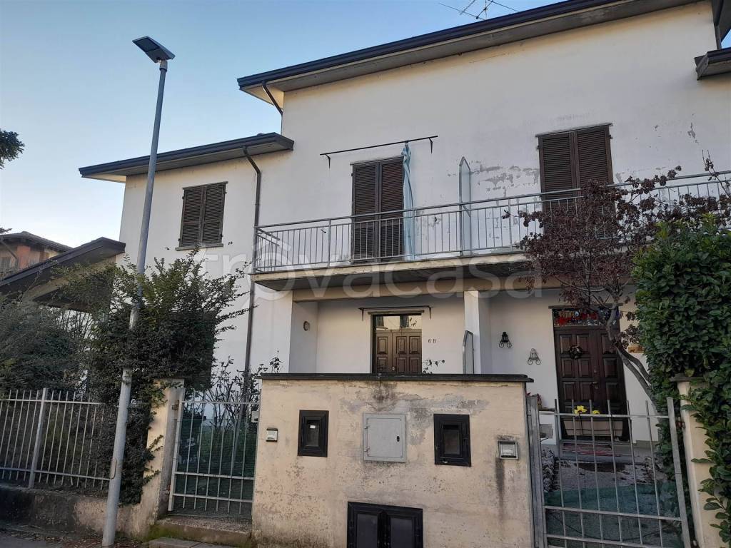 Villa Bifamiliare in vendita a Rottofreno