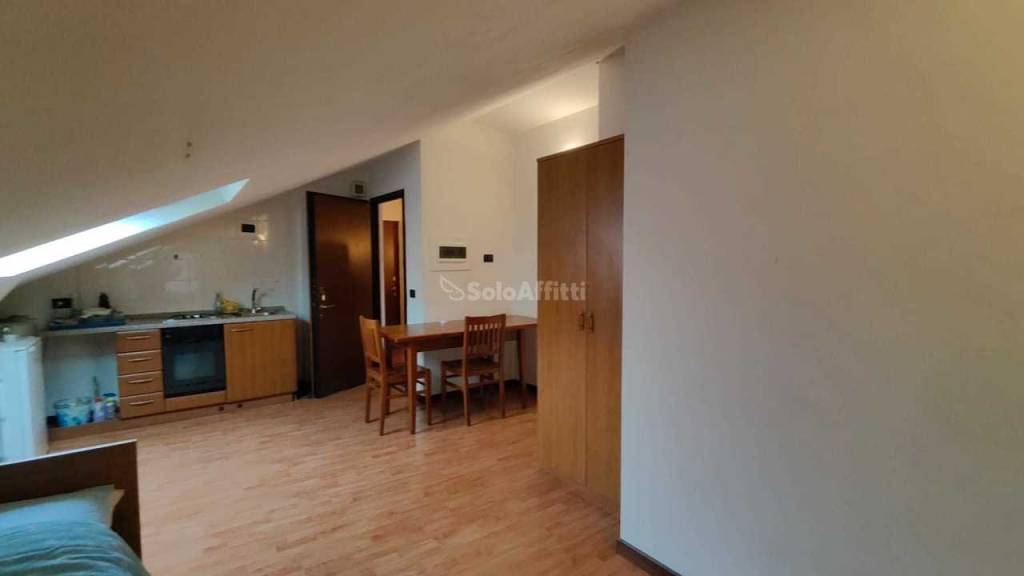 Appartamento in affitto a Pavia via Ticinello, 9