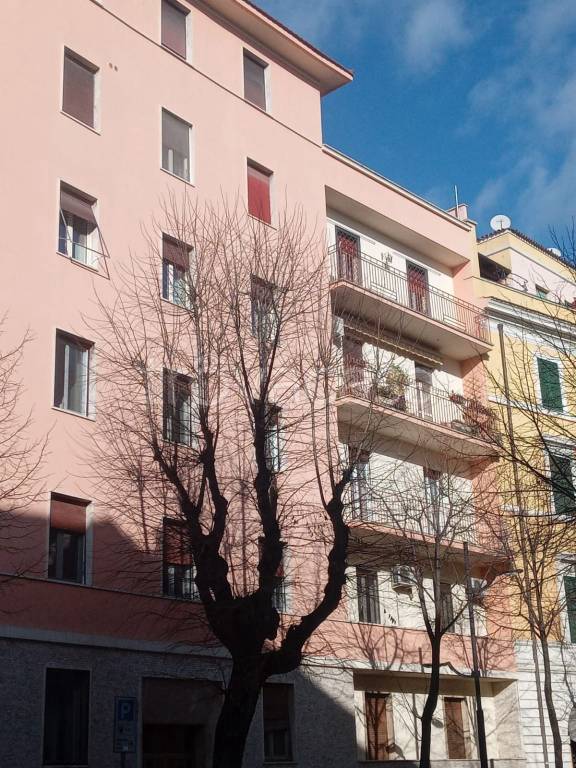 Appartamento in vendita a Terni viale Antonio Fratti