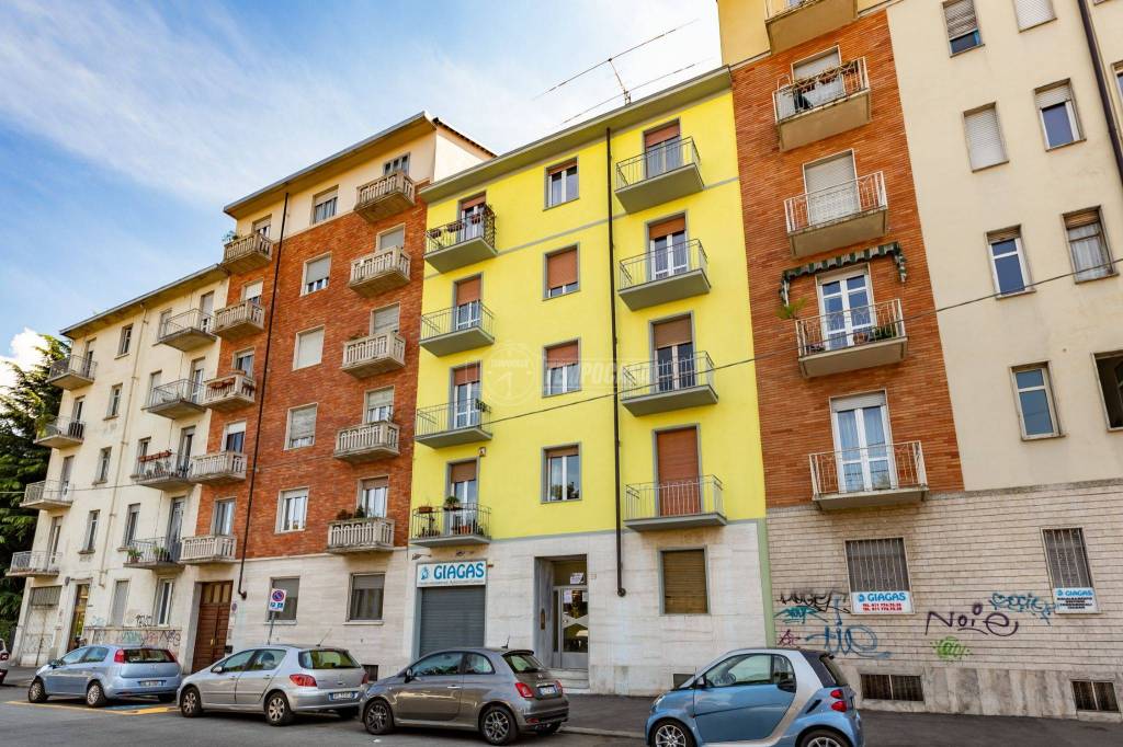 Appartamento in vendita a Torino via Giovanni Servais 37