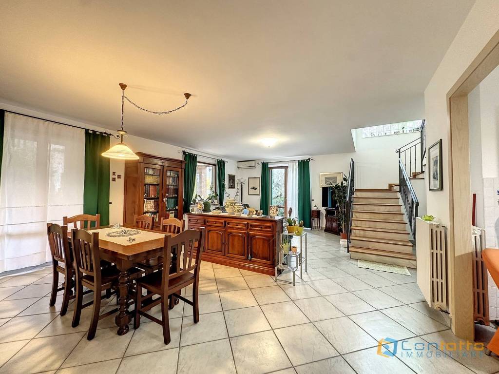 Villa in vendita a Cupra Marittima via Abruzzi, 17