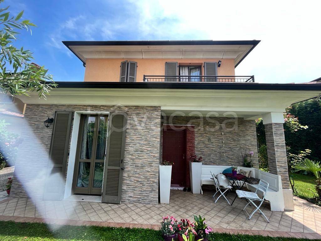 Villa in in vendita da privato a Trenzano via Dottor l. Castigliego, 68